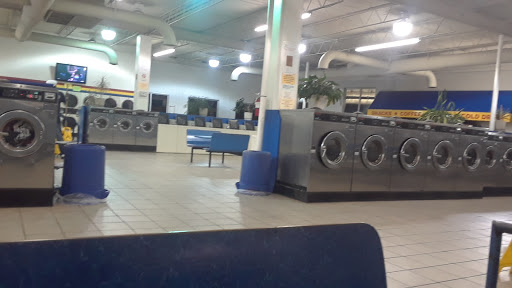 Laundromat «Colley Avenue Laundry Land Laundromat», reviews and photos, 1500 Colley Ave, Norfolk, VA 23517, USA