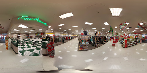 Department Store «Target», reviews and photos, 2000 9th Ave SE, Watertown, SD 57201, USA