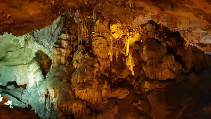 Mencilis Cave