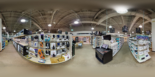 Computer Store «Micro Center», reviews and photos, 3089 Nutley St SW, Fairfax, VA 22031, USA