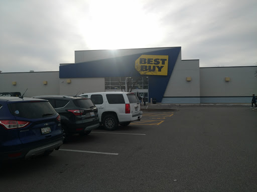 Electronics Store «Best Buy», reviews and photos, 26 Plaza Dr, Fairview Heights, IL 62208, USA