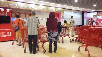 Photos of Lotte Mart Kuningan City