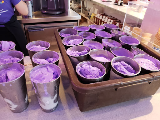 American Restaurant «The Purple Cow Restaurant», reviews and photos, 8026 Cantrell Rd, Little Rock, AR 72227, USA