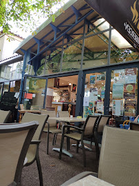 Atmosphère du Restaurant français Restaurant la Terrasse des Marronniers à Gréoux-les-Bains - n°14