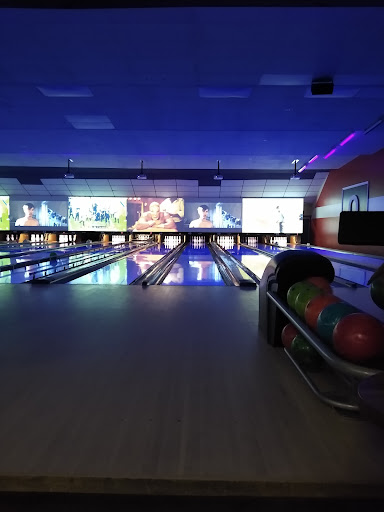 Bowling Alley «Hall of Fame Silver Lanes», reviews and photos, 748 Silver Ln, East Hartford, CT 06118, USA