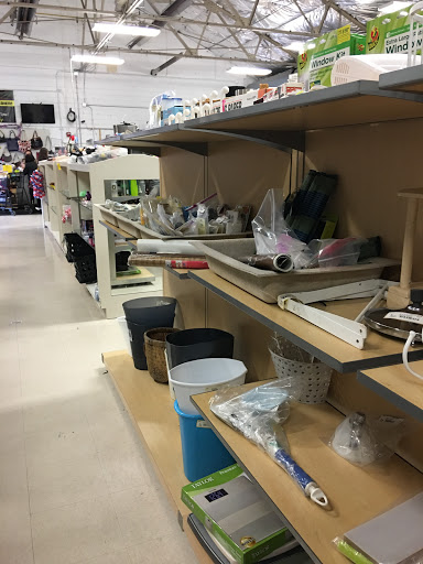 Thrift Store «Fort Lewis Thrift Shop», reviews and photos, 2070 Pendleton Ave, Lewis Mcchord, WA 98433, USA