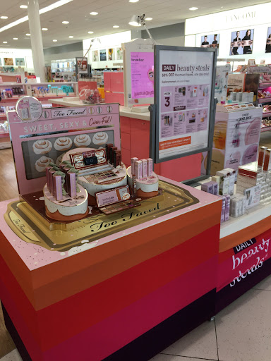 Hair Salon «Ulta Beauty», reviews and photos, 20580 Homestead Rd, Cupertino, CA 95014, USA