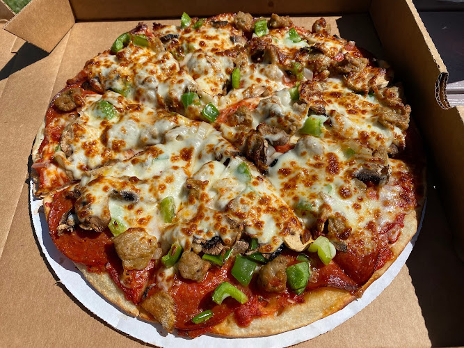 #1 best pizza place in Sturgeon Bay - Fatzo's Subs & Pizza of Sturgeon Bay