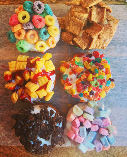 Donut Shop «Peace, Love & Little Donuts of Hudson», reviews and photos, 51 S Main St #4, Hudson, OH 44236, USA