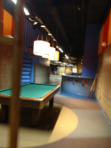 Community Center «Jewish Community Center of Metropolitan Detroit», reviews and photos, 6600 W Maple Rd, West Bloomfield Township, MI 48322, USA