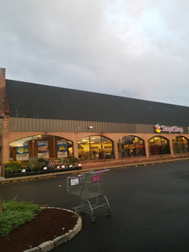 Grocery Store «Stop & Shop», reviews and photos, 404 Springfield Ave, Berkeley Heights, NJ 07922, USA