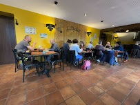 Atmosphère du Restaurant Au Vieux Morsent: L' Atelier à Saint-Sébastien-de-Morsent - n°14