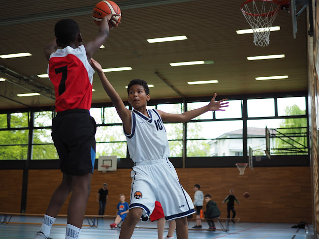 Rezensionen über Basketballschule Kriens in Kriens - Schule