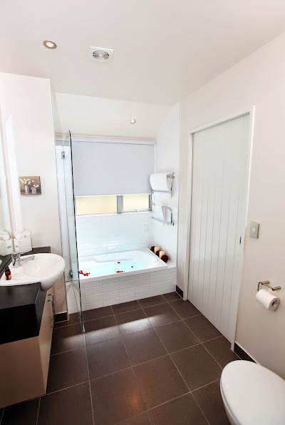 Photos of Arrowfield Apartments