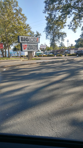 Discount Store «Big Lots», reviews and photos, 380 S Cherokee Ln, Lodi, CA 95240, USA