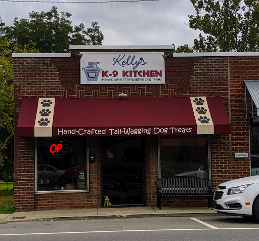 Kelly's K-9 Kitchen