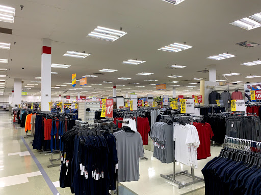 Discount Store «Kmart», reviews and photos, 5100 Dixie Hwy, Waterford Twp, MI 48329, USA
