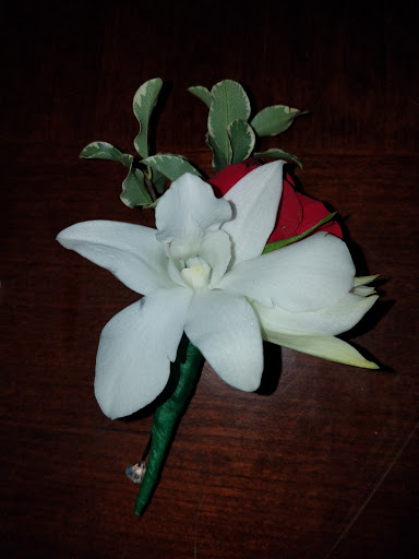 Florist «Around the Corner Florist», reviews and photos, 6003 Main St, Lula, GA 30554, USA