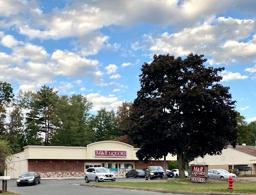 Liquor Store «M & R Liquor Store», reviews and photos, 214 W Main St, Avon, CT 06001, USA