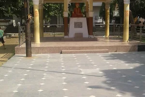 Baba Ki Samadhi Park image