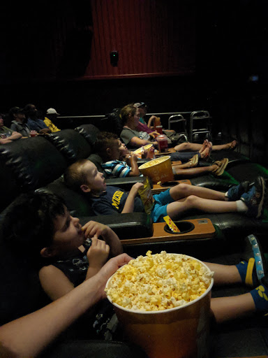 Movie Theater «Regal Cinemas Pastime Pavilion 8», reviews and photos, 929 N Lake Dr, Lexington, SC 29072, USA