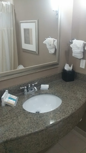 Hotel «Hilton Garden Inn Tyler», reviews and photos, 220 E Grande Blvd, Tyler, TX 75703, USA