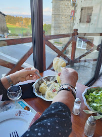 Plats et boissons du Restaurant français Auberge du Bon Vieux Temps à La Chapelle-Agnon - n°2
