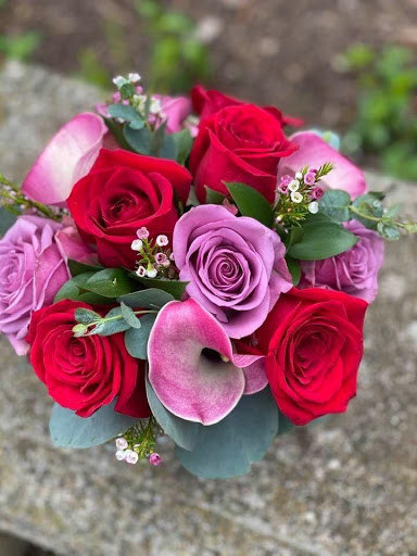 Florist «Guilford White House Florist», reviews and photos, 966 Boston Post Rd, Guilford, CT 06437, USA