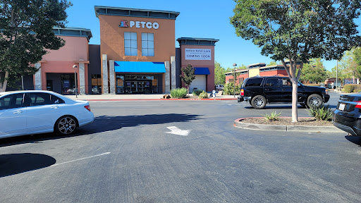 Pet Supply Store «Petco Animal Supplies», reviews and photos, 2765 Santa Rosa Ave, Santa Rosa, CA 95407, USA