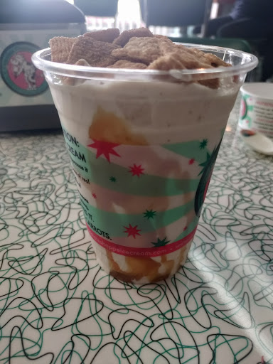 Book Store «Prime of Weirton (Weirton Book Company)», reviews and photos, 2200 Pennsylvania Ave, Weirton, WV 26062, USA