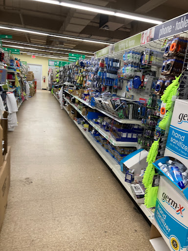 Dollar Store «Dollar Tree», reviews and photos, 148 Smith St, Perth Amboy, NJ 08861, USA