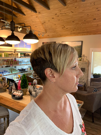 Hair Salon «Metamorphosis Hair Studio», reviews and photos, 1335 18th St, Vero Beach, FL 32960, USA