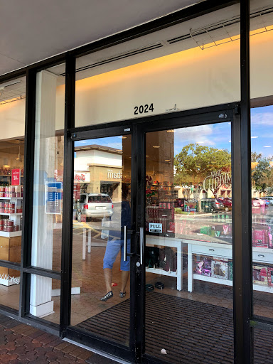 Beauty Supply Store «Bath & Body Works», reviews and photos, 2024 S University Dr, Davie, FL 33324, USA