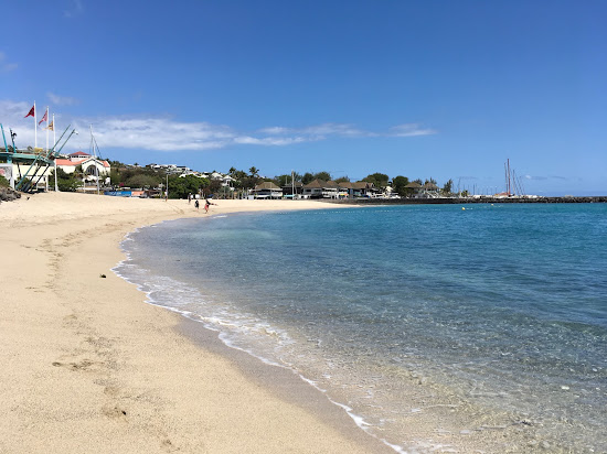 Black Rocks Beach