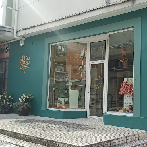 Imagen del negocio Caléndula Herbolario en Los Corrales de Buelna, Cantabria