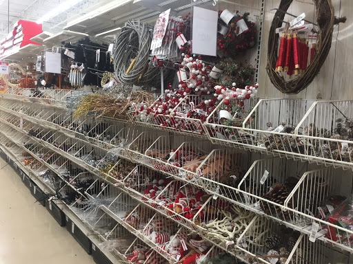 Craft Store «Michaels», reviews and photos, 465 River Rd, Edgewater, NJ 07020, USA