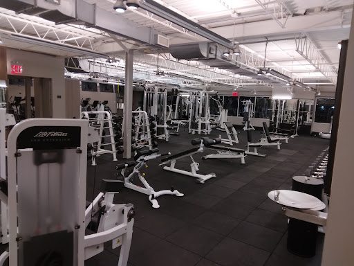 Gym «Equinox Darien», reviews and photos, 72 Heights Rd, Darien, CT 06820, USA