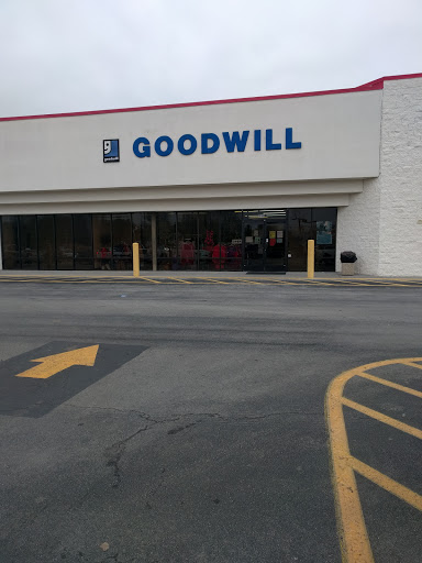 Thrift Store «Goodwill», reviews and photos