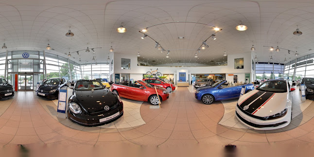 Reviews of Vertu Volkswagen Leeds in Leeds - Car dealer