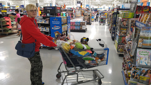 Department Store «Walmart Supercenter», reviews and photos, 235 E Dorset Dr, Dixon, CA 95620, USA