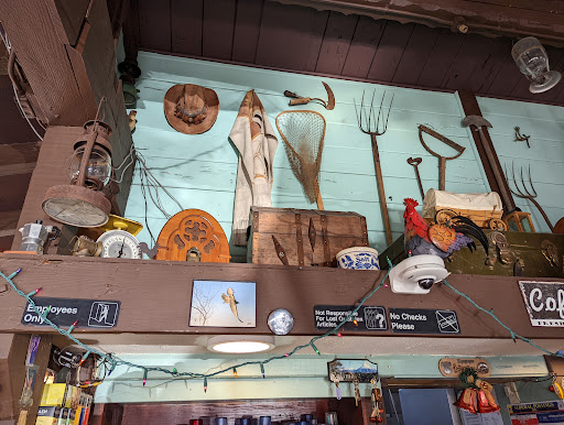 Shopping Mall «Pelton Shopping Center», reviews and photos, 110 Pelton Center Way, San Leandro, CA 94577, USA