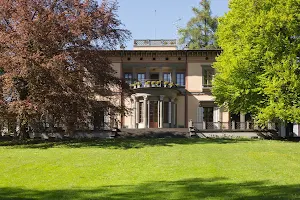 Peace rooms Villa Lindenhof Museum in motion image