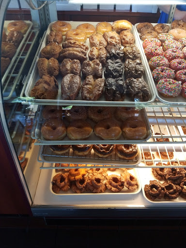 Donut Shop «Allstar Donuts», reviews and photos, 2054 Treat Blvd # 24, Walnut Creek, CA 94598, USA