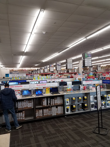 Office Supply Store «Office Depot», reviews and photos, 40 E Golf Rd, Schaumburg, IL 60173, USA