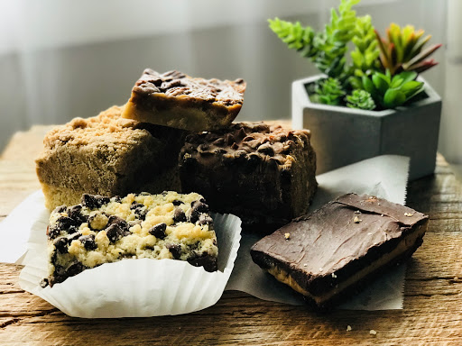 Restaurant «The Mad Hatter Restaurant & Bakery», reviews and photos, 176 S Goodman St, Rochester, NY 14607, USA