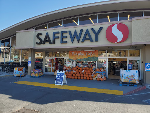 Grocery Store «Safeway», reviews and photos, 1500 Solano Ave, Albany, CA 94706, USA