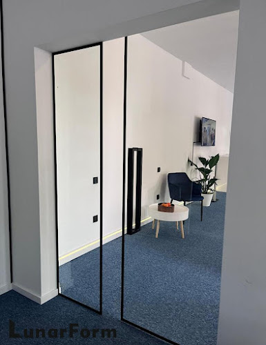 LunarForm - szkło diament architektury, balustrady szklane, lustra, podłogi , ścianki szklane, szklarz, projekty budowlane - Architekt