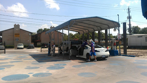 Car Wash «Premium Hand Carwash», reviews and photos, 842 Freeport St, Houston, TX 77015, USA