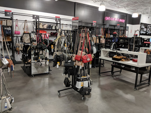 Department Store «Saks OFF 5TH», reviews and photos, 1675 Rockville Pike, Rockville, MD 20852, USA