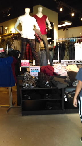 Outlet Store «Express Factory Outlet», reviews and photos, 5050 Factory Shops Blvd, Castle Rock, CO 80108, USA